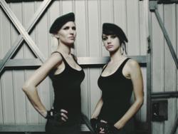 Фотография Army On The Floor