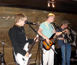 Фотография В Уха