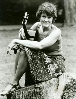 Фотография Peggy Seeger