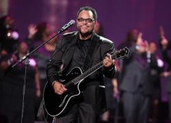 Фотография Israel Houghton