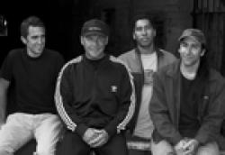 Фотография Bracket