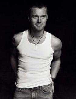 Фотография Keating Ronan