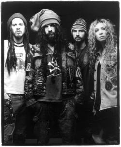 Фото White Zombie